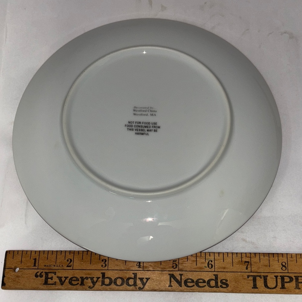 1998 The Black Dog Holiday Plate - Picture 2 of 6